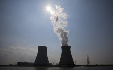 Időszakosan leállítanak két belga atomerőművet