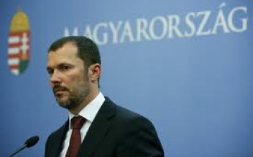Giró-Szász: nem készít választási költségvetést a kormány