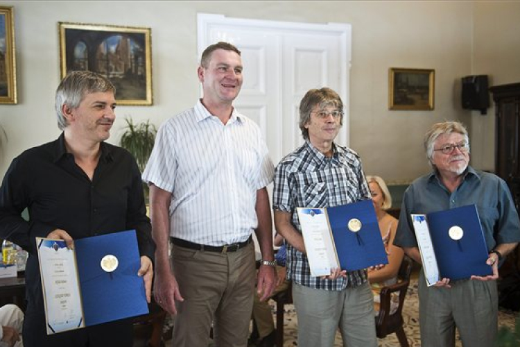 Szeged város aranyérmét vették át az István, a király alkotói