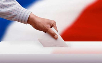 Fokozott biztonsági intézkedések mellett elkezdődött a francia elnökválasztás