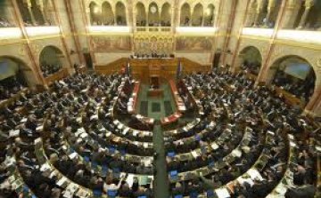 OGY - Krónika (napirend előtt - miniszterelnök, MSZP, LMP, Jobbik)
