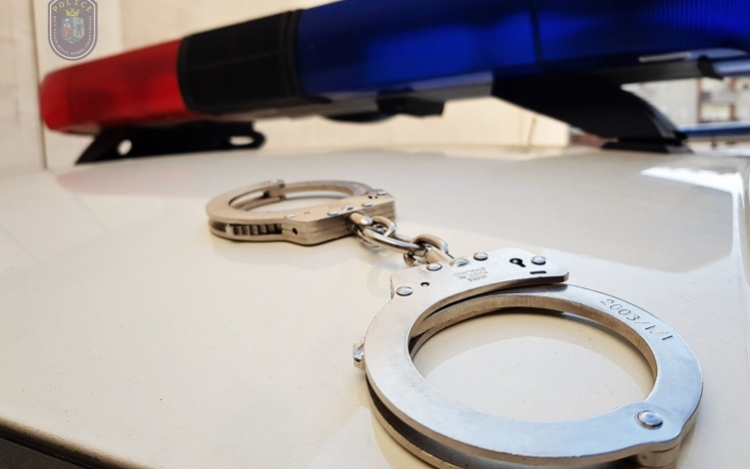 Tíz percen belül rendőrkézen a rabló