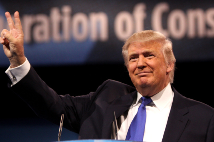 Floridai gyűlésén Donald Trump megerősítette híveinek korábbi ígéreteit