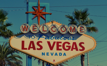 Las Vegasban az egy évvel ezelőtti tömegmészárlásra emlékeztek