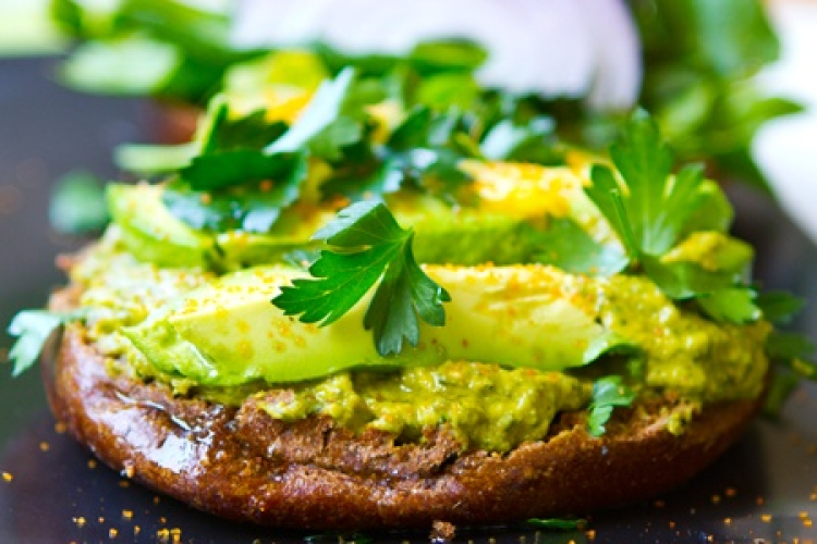 Töltött Bagel reggelire, tízóraira vagy uzsonnára