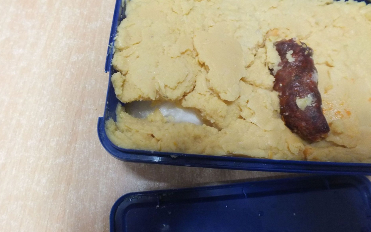 Főzelékbe rejtette a drogot, elfogták