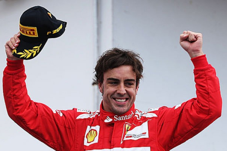 Kínai Nagydíj - Alonso nyert, Vettel maradt az élen